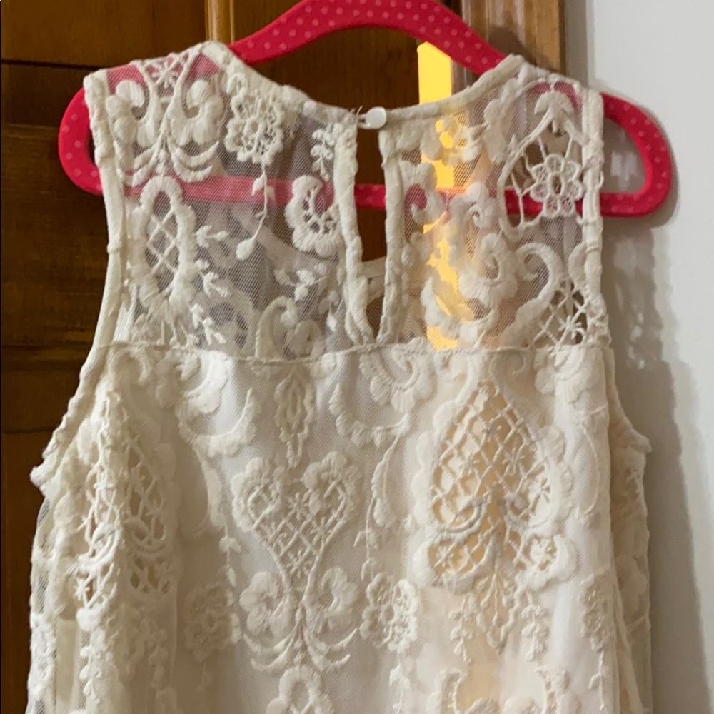 Gorgeous lace overlay dress size10